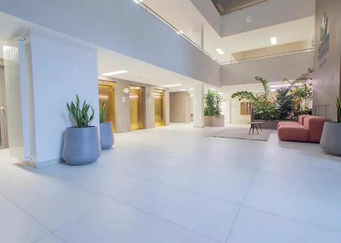 Lejlighed Corvin Modern Two Bedroom Free Parking *