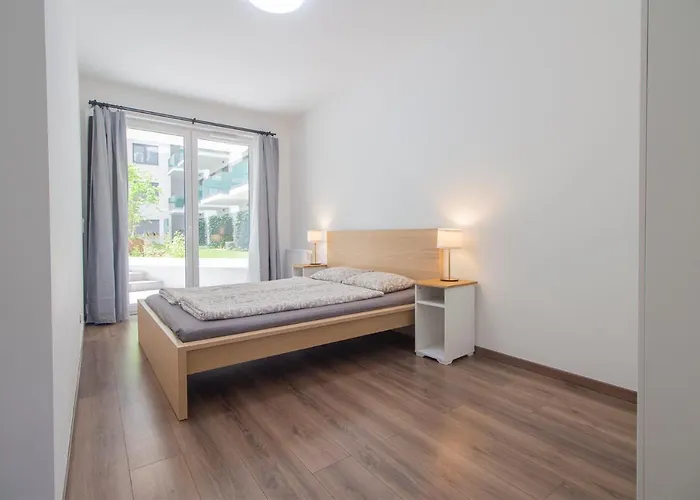 Corvin Modern Two Bedroom Free Parking Lejlighed Budapest