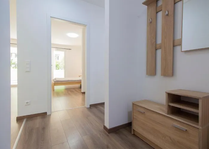 Lejlighed Corvin Modern Two Bedroom Free Parking *