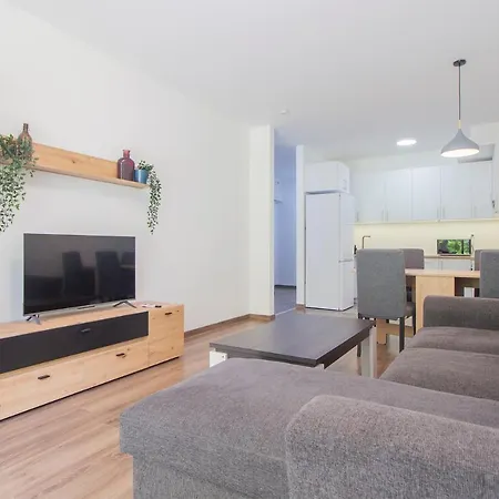 Apartment Corvin Modern Two Bedroom Free Parking Budapest