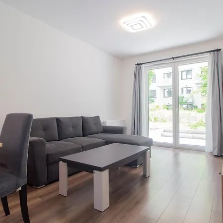 Corvin Modern Two Bedroom Free Parking * Budapest