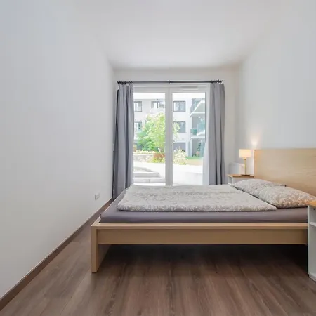 Corvin Modern Two Bedroom Free Parking Budapest