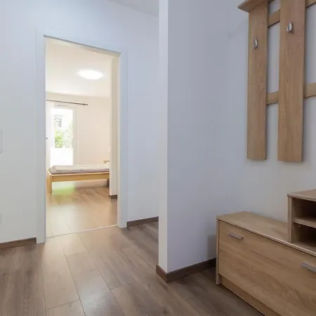 Apartment Corvin Modern Two Bedroom Free Parking *