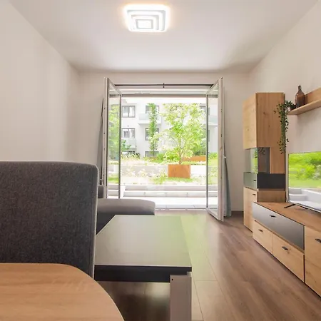 Apartment Corvin Modern Two Bedroom Free Parking Budapest